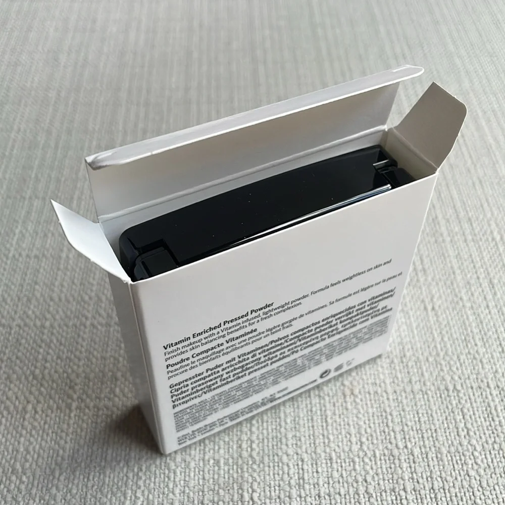 Bobbi Brown Vitamin Enriched Pressed Finishing Powder - neutral